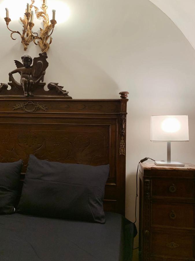 Residenza Tritone Luxury Trevi Fountain Holiday home *