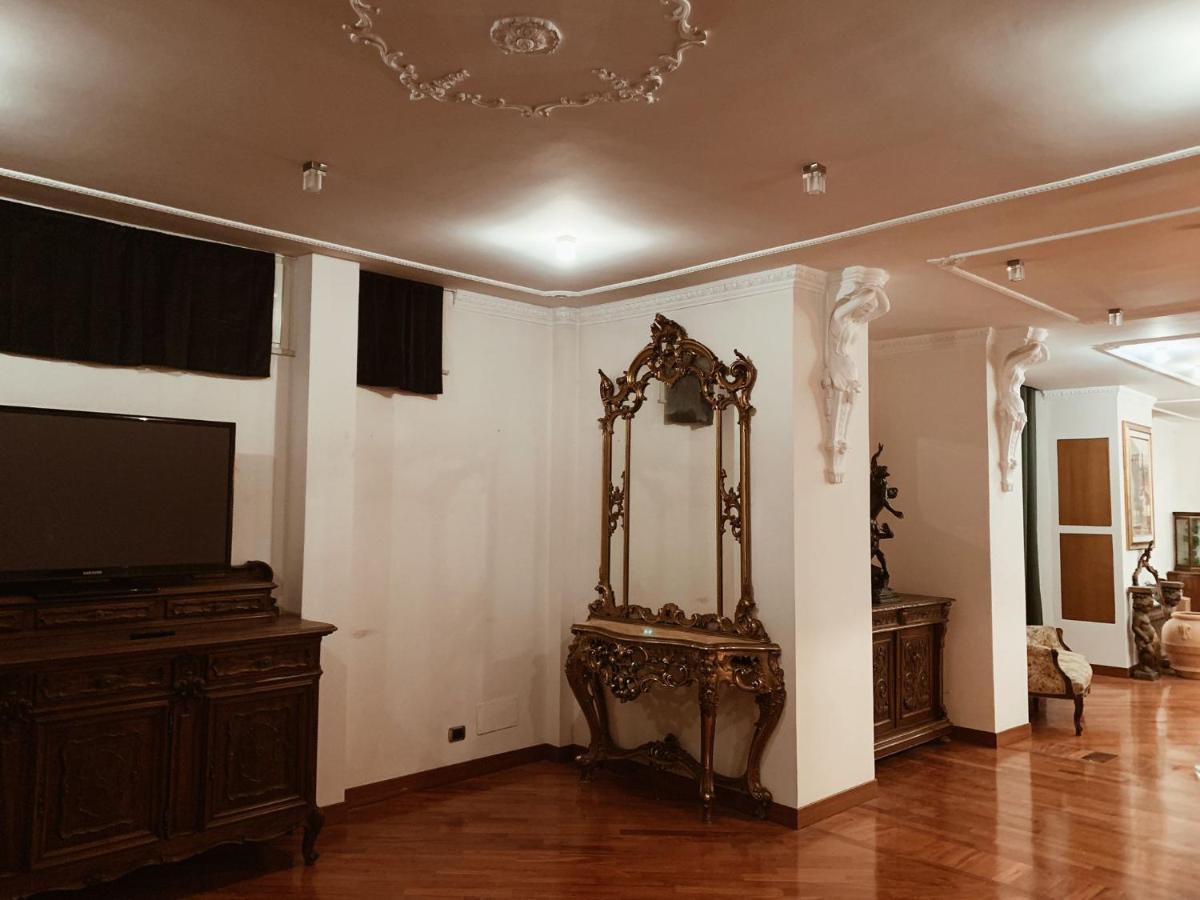 Residenza Tritone Luxury Trevi Fountain * Roma